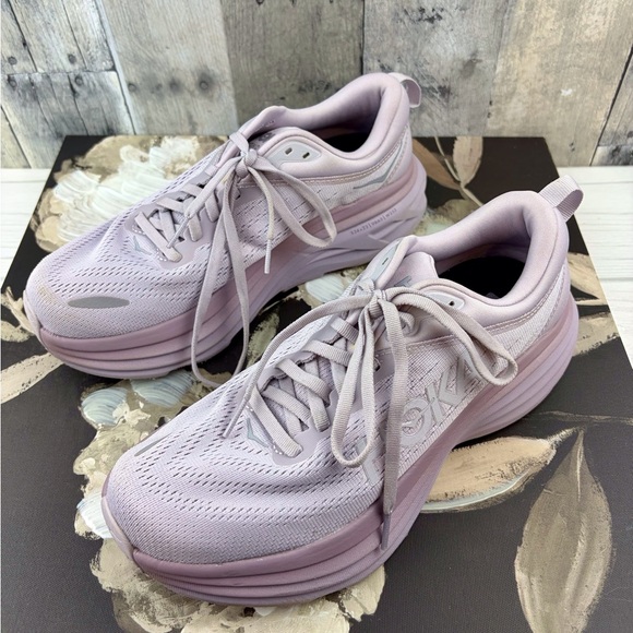 Hoka One One Bondi 8 in Violet Lavender Size 8.5 B. - Picture 2 of 13